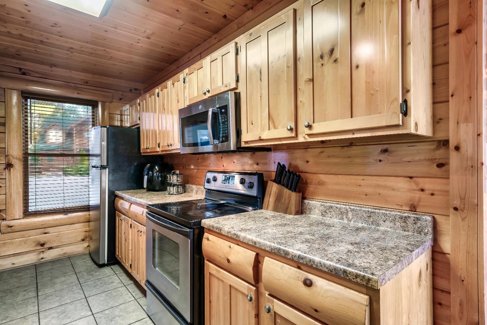 Epic Mountain Views, Hot Tub, Game Room, Sleeps 10 Sevierville Exterior foto