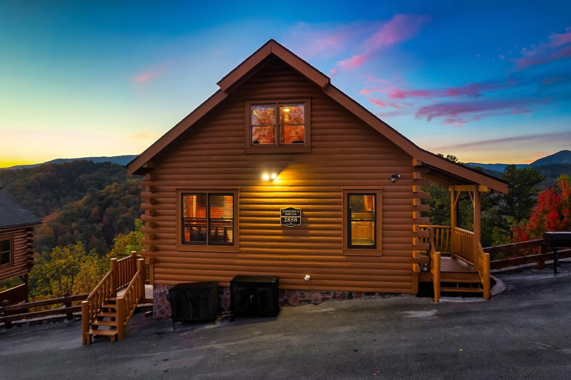 Epic Mountain Views, Hot Tub, Game Room, Sleeps 10 Sevierville Exterior foto